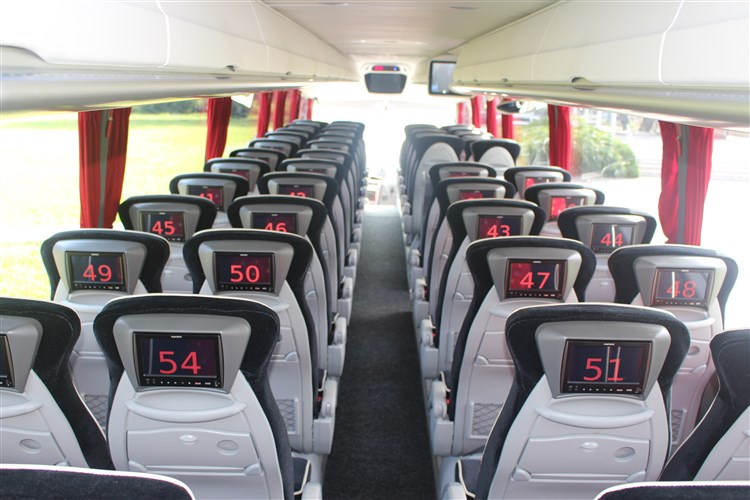 Autobusová doprava do Bristu