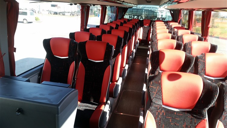 Autobusová doprava do Gradacu