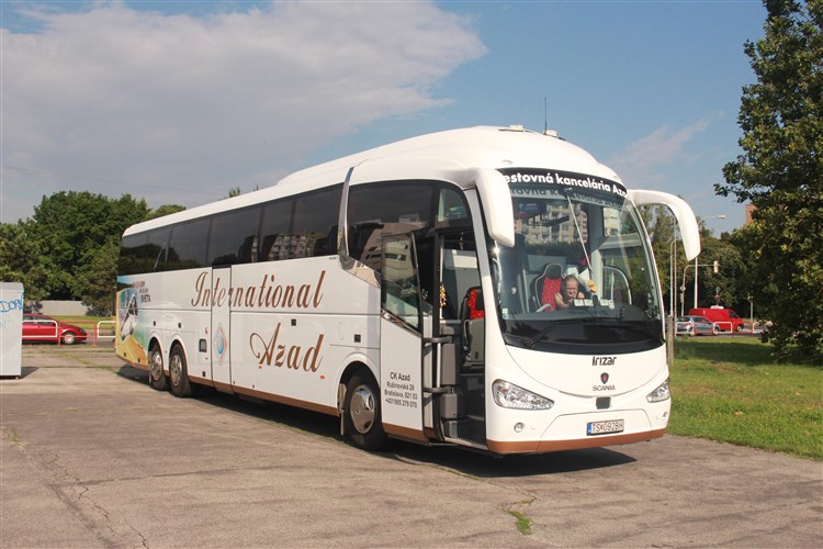 Autobusová dorpava do Tribunju