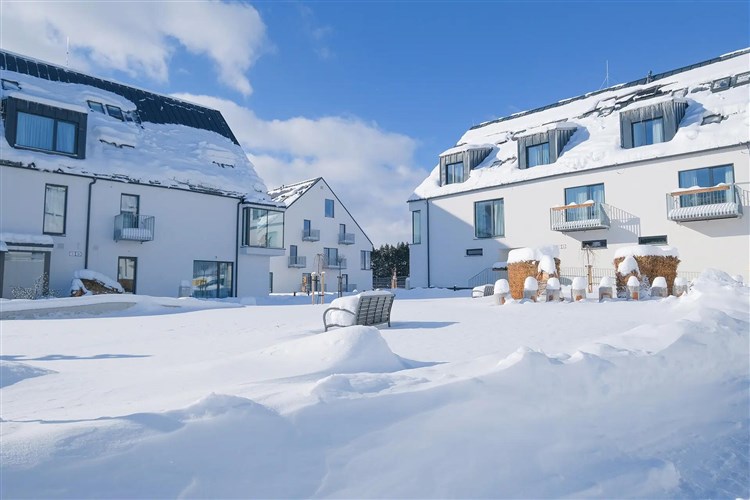 Nádherný rezort Maladinovo + SKI Opalisko / SKI Jasná