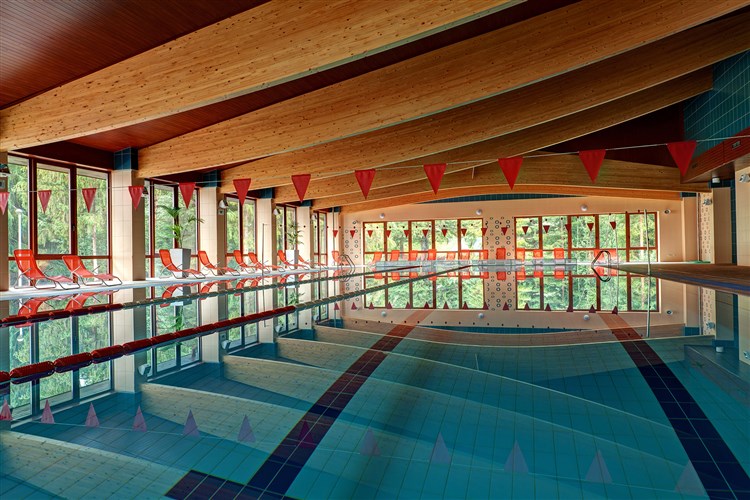 Alexandra Wellness Hotel + SKI Opalisko / SKI Jasná