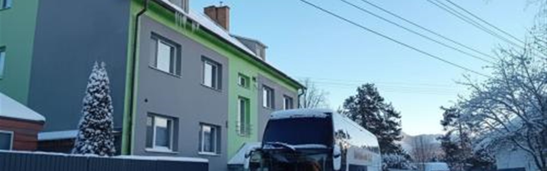 Villa ZARRA + SKI Spálená Zverovka + teplé obedy priamo na svahu!