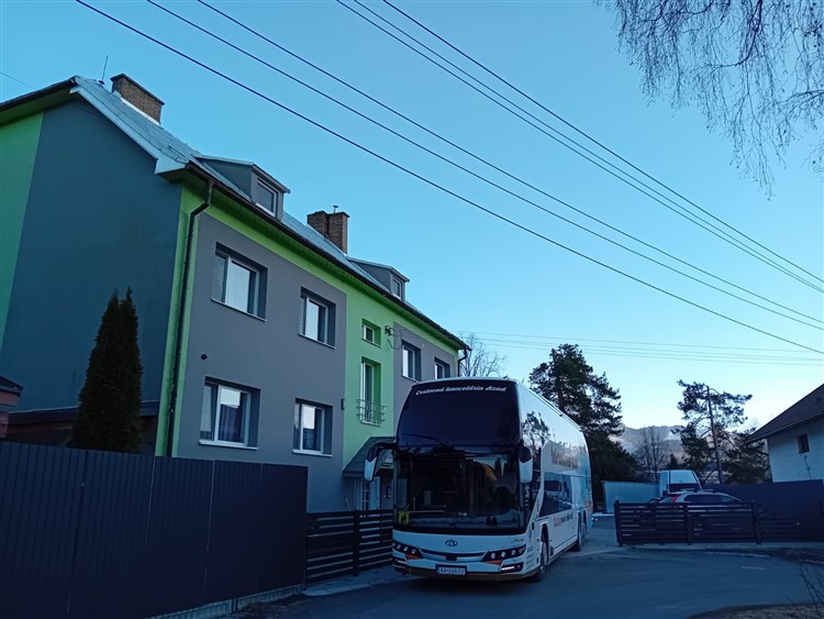Villa Zarra - nezabudnuteľná škola v prírode + autobusová doprava CK AZAD za najlepšiu cenu!