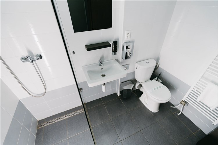 Hotel ALTIS + SKI Krušetnica + ľadová plocha a korčulovanie!